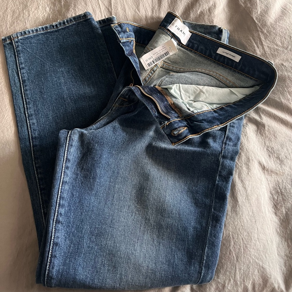! Frame Denim Le High Straight size 30 in Solana wash